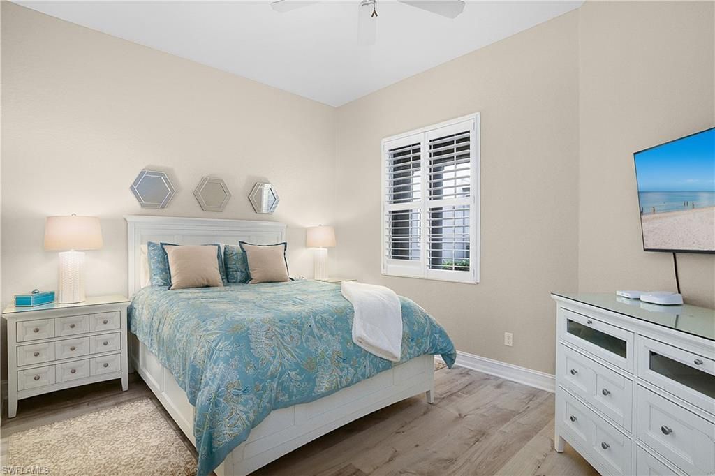 3099 Lancaster Dr, Unit 7-701, Naples, FL 34105 Photo