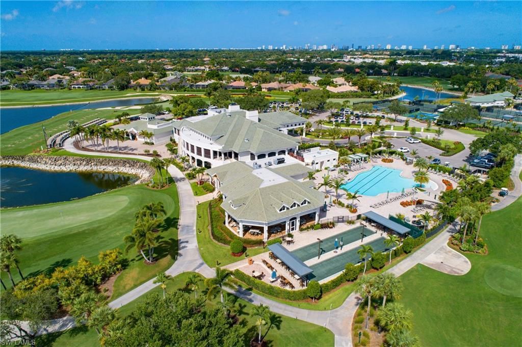 3099 Lancaster Dr, Unit 7-701, Naples, FL 34105 Photo