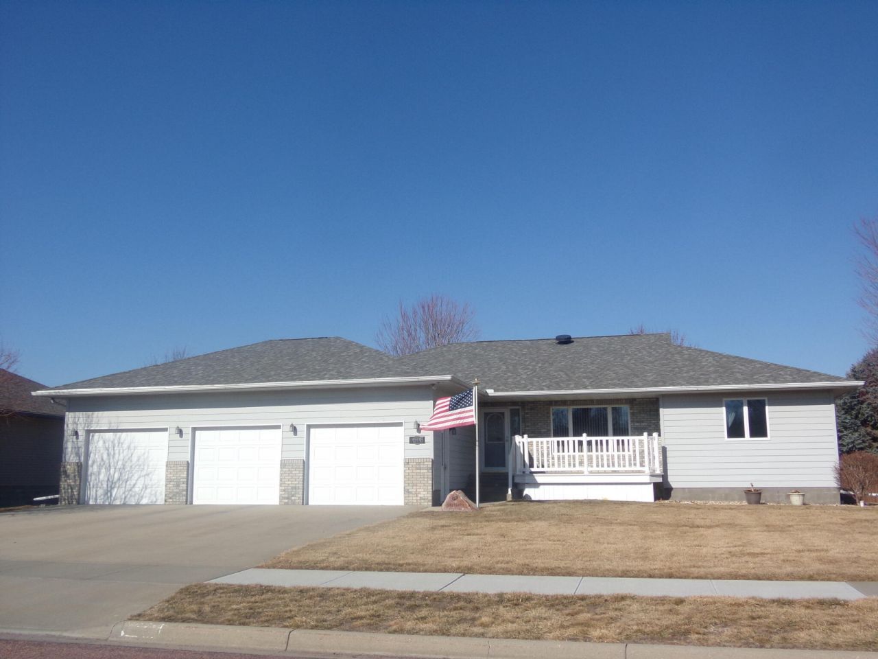 1516 Pinehurst Ave Mitchell, SD 57301