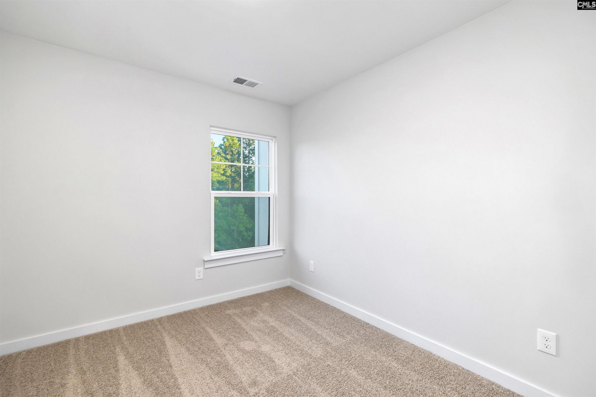 4 Fawn Spot Court Photo 32