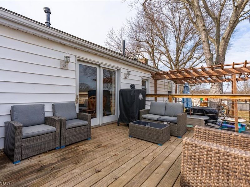 586 23rd Street NW, Massillon, OH 44647 Photo 6