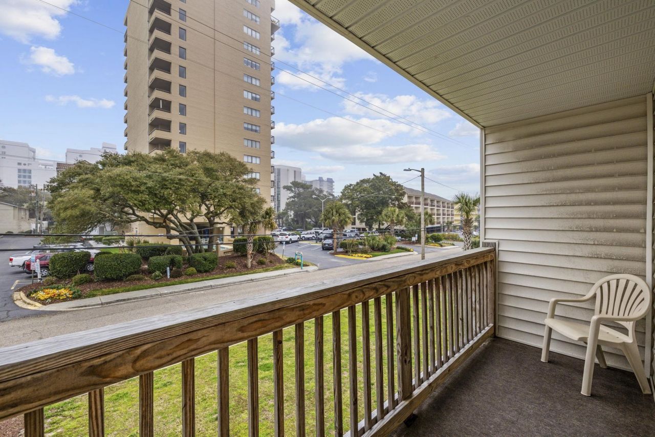 209 75th Ave N  Photo 30