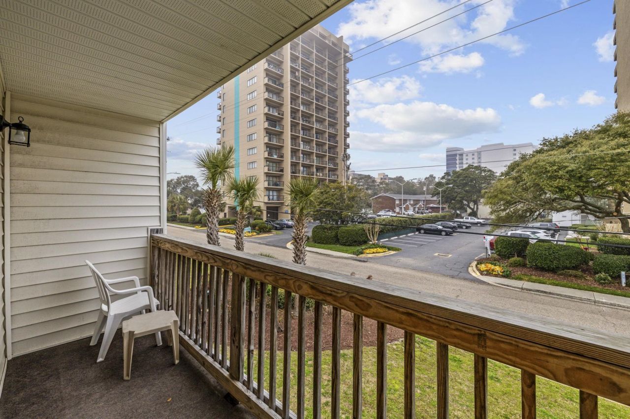 209 75th Ave N  Photo 31