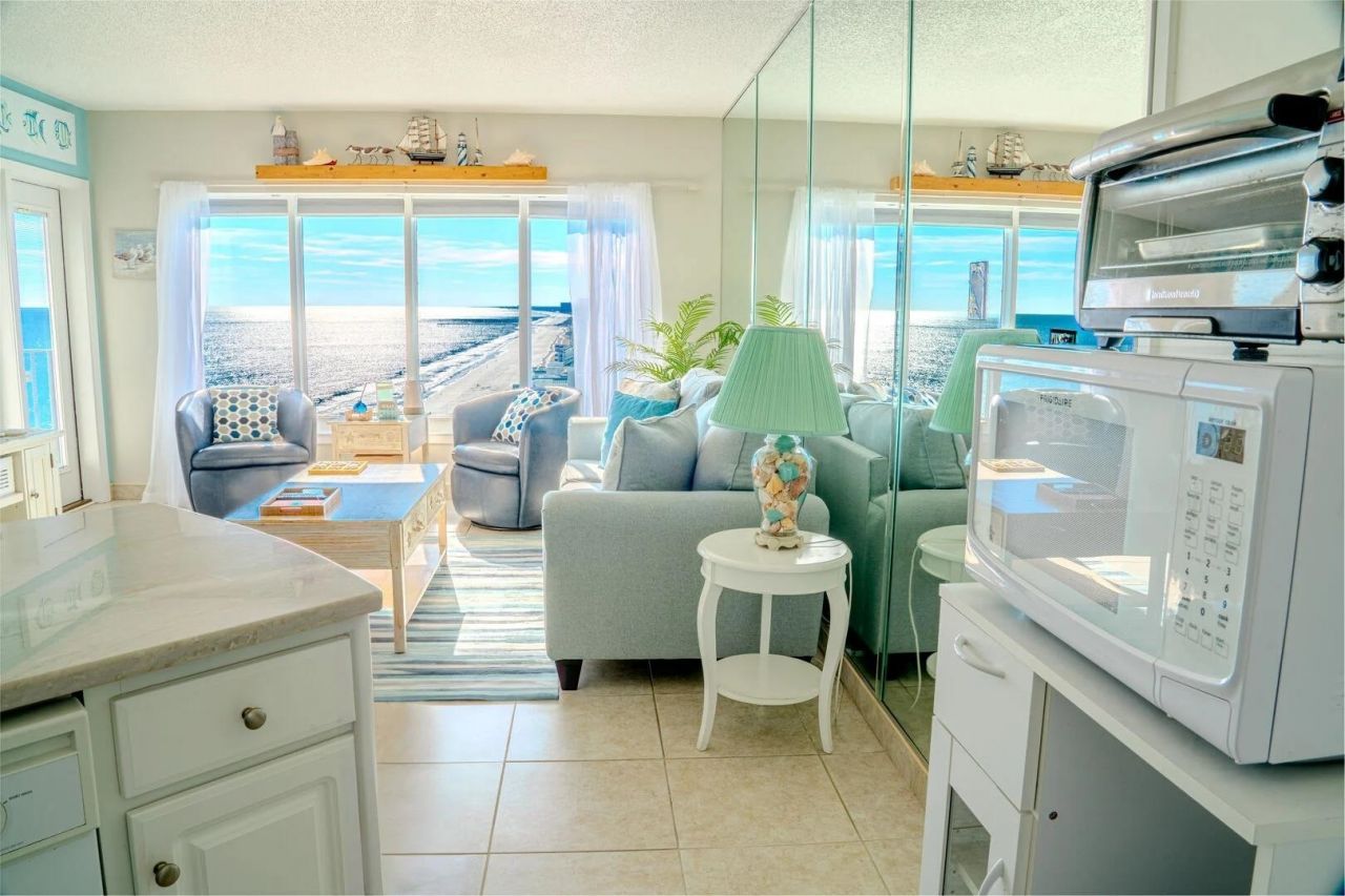 1605 S Ocean Blvd. Photo 11