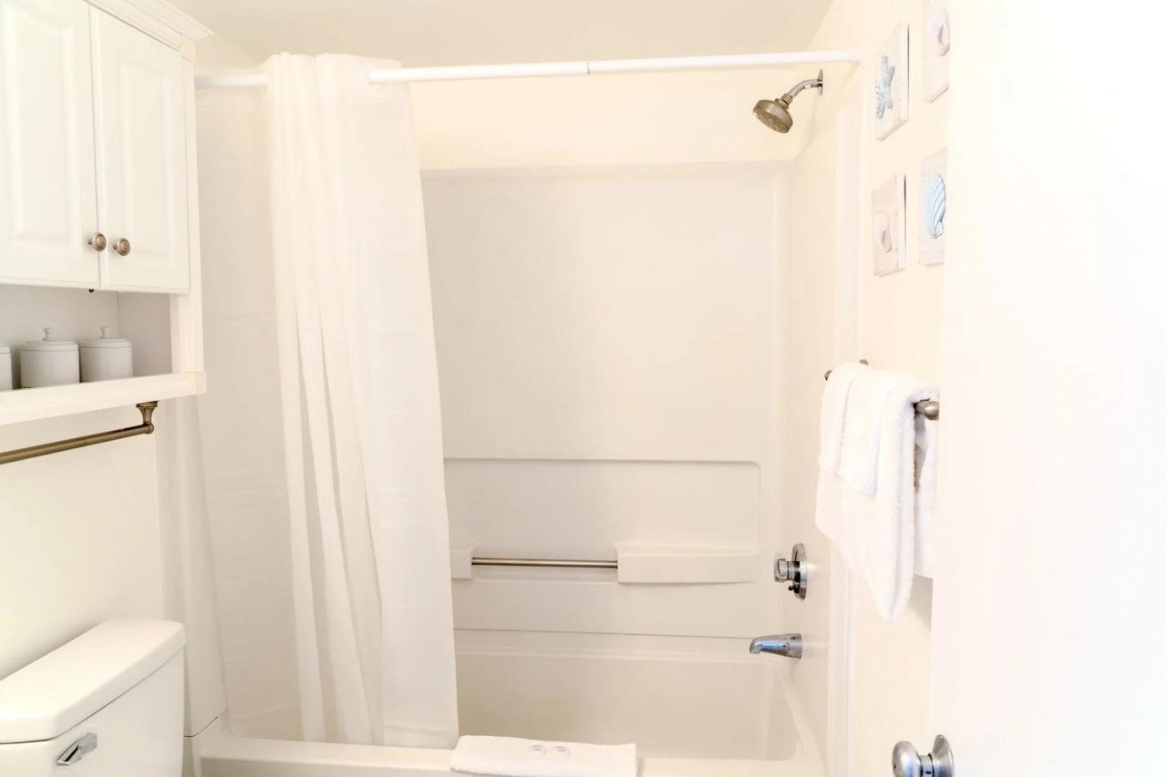 1605 S Ocean Blvd.  Photo 17