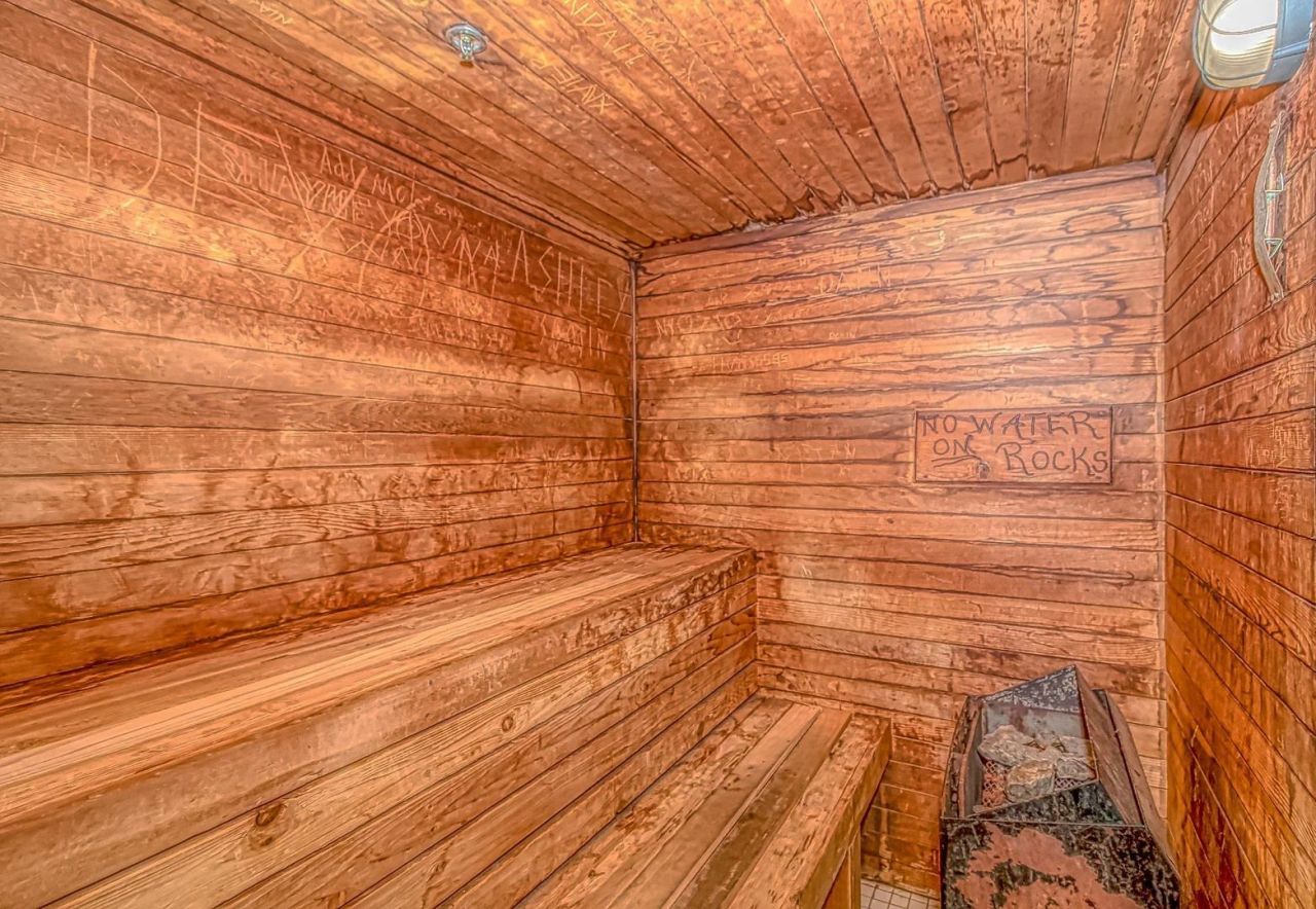 1605 S Ocean Blvd.  Photo 19