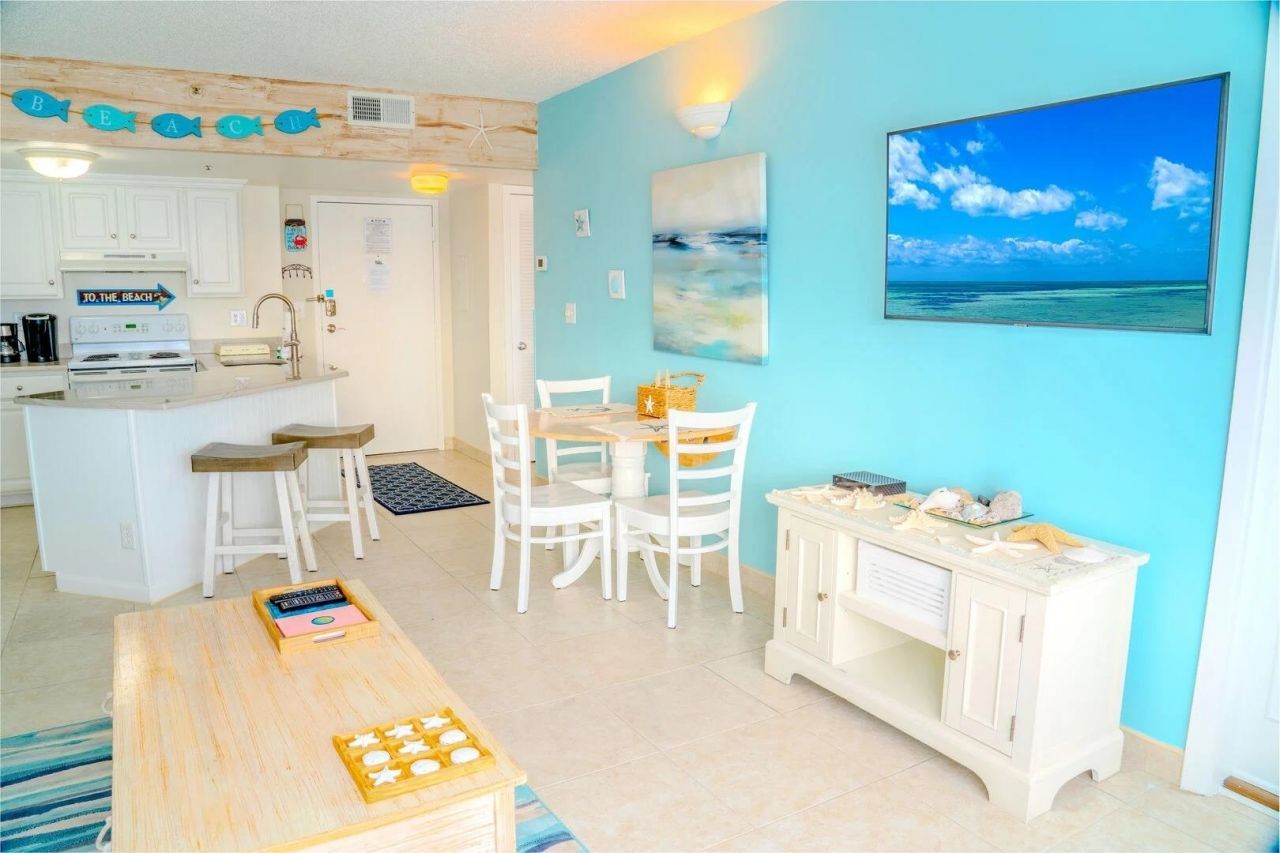 1605 S Ocean Blvd. Photo 5