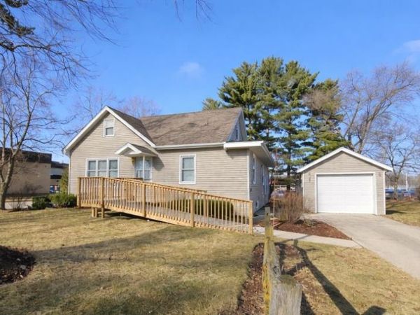 7240 Maywood Avenue, Middleton, WI 53562
