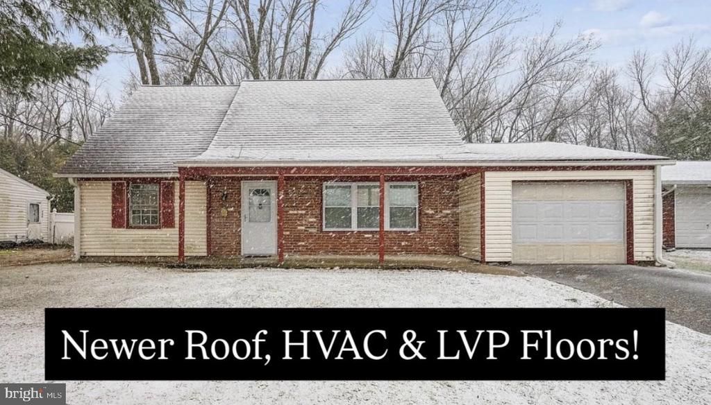 21 Glenview Lane, Willingboro, NJ 08046 Main Photo