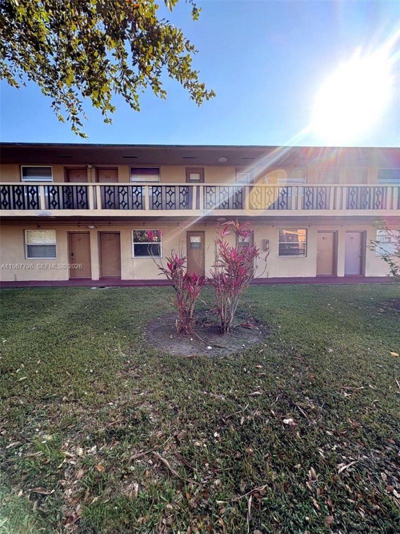3901 SW 78th Ct, Unit 1-116, Miami, FL 33155 Photo