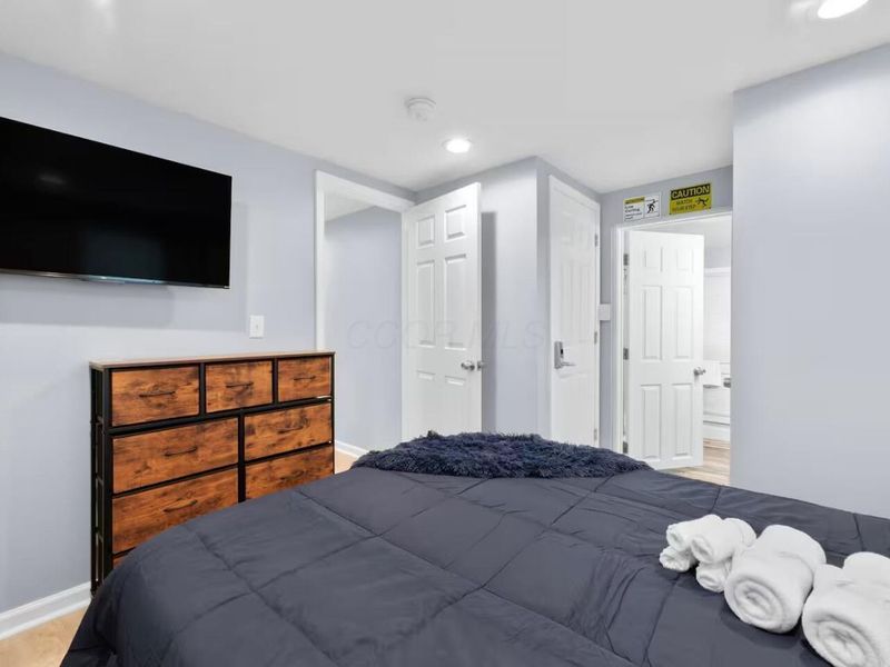 7026 Sunbury Road, Westerville, OH 43082 Photo 20