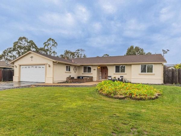 9717 Trefoil Place, Salinas, CA 93907