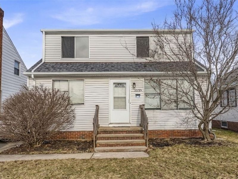 10725 Vernon Avenue, Unit 2/UP, Garfield Heights, OH 44125 Photo 1
