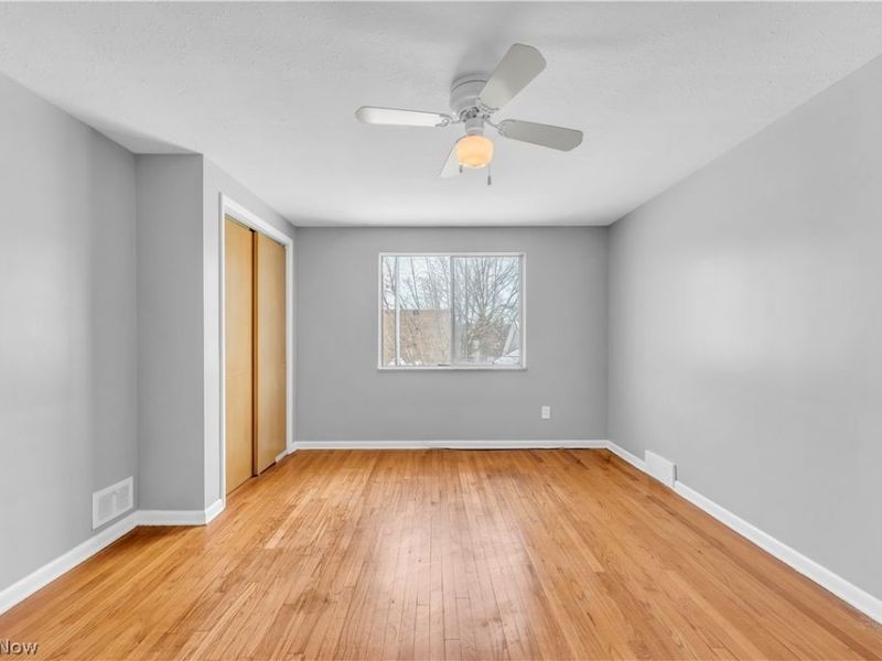 10725 Vernon Avenue, Unit 2/UP, Garfield Heights, OH 44125 Photo 13