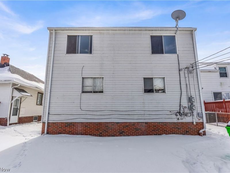 10725 Vernon Avenue, Unit 2/UP, Garfield Heights, OH 44125 Photo 22