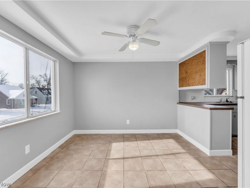 10725 Vernon Avenue, Unit 2/UP, Garfield Heights, OH 44125 Photo 6