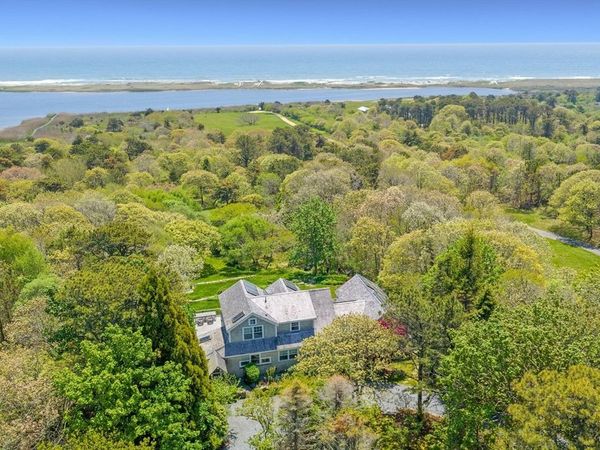 308 South Road, Chilmark, MA 02535