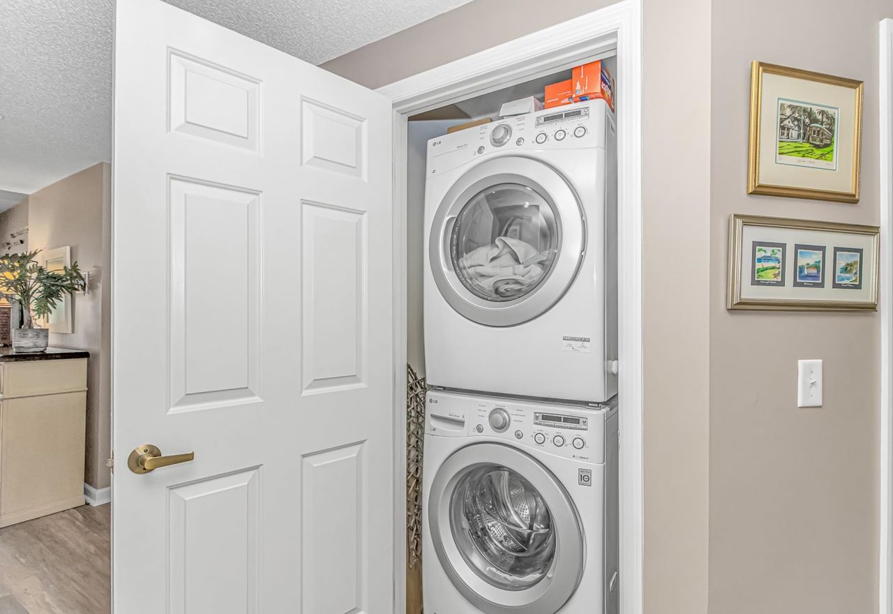 1401 Lighthouse Dr. Photo 19