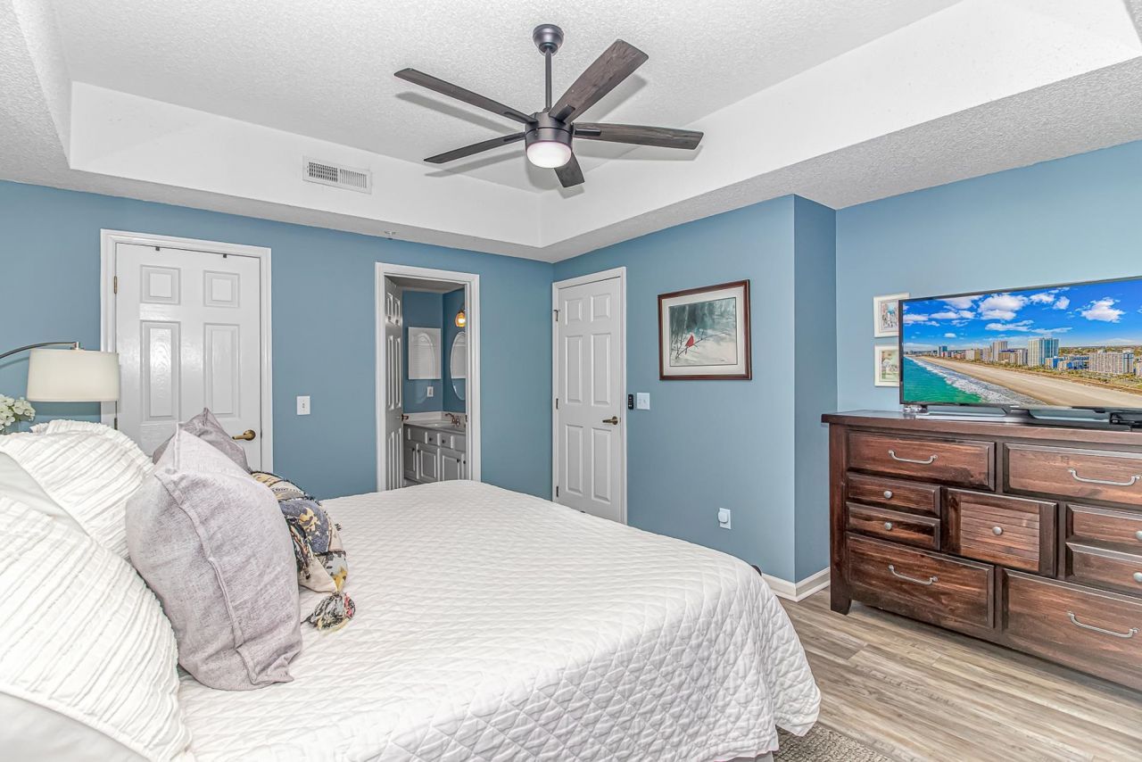 1401 Lighthouse Dr. Photo 21