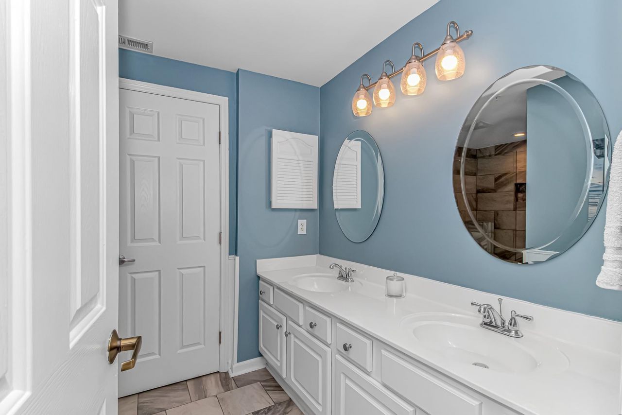 1401 Lighthouse Dr. Photo 23