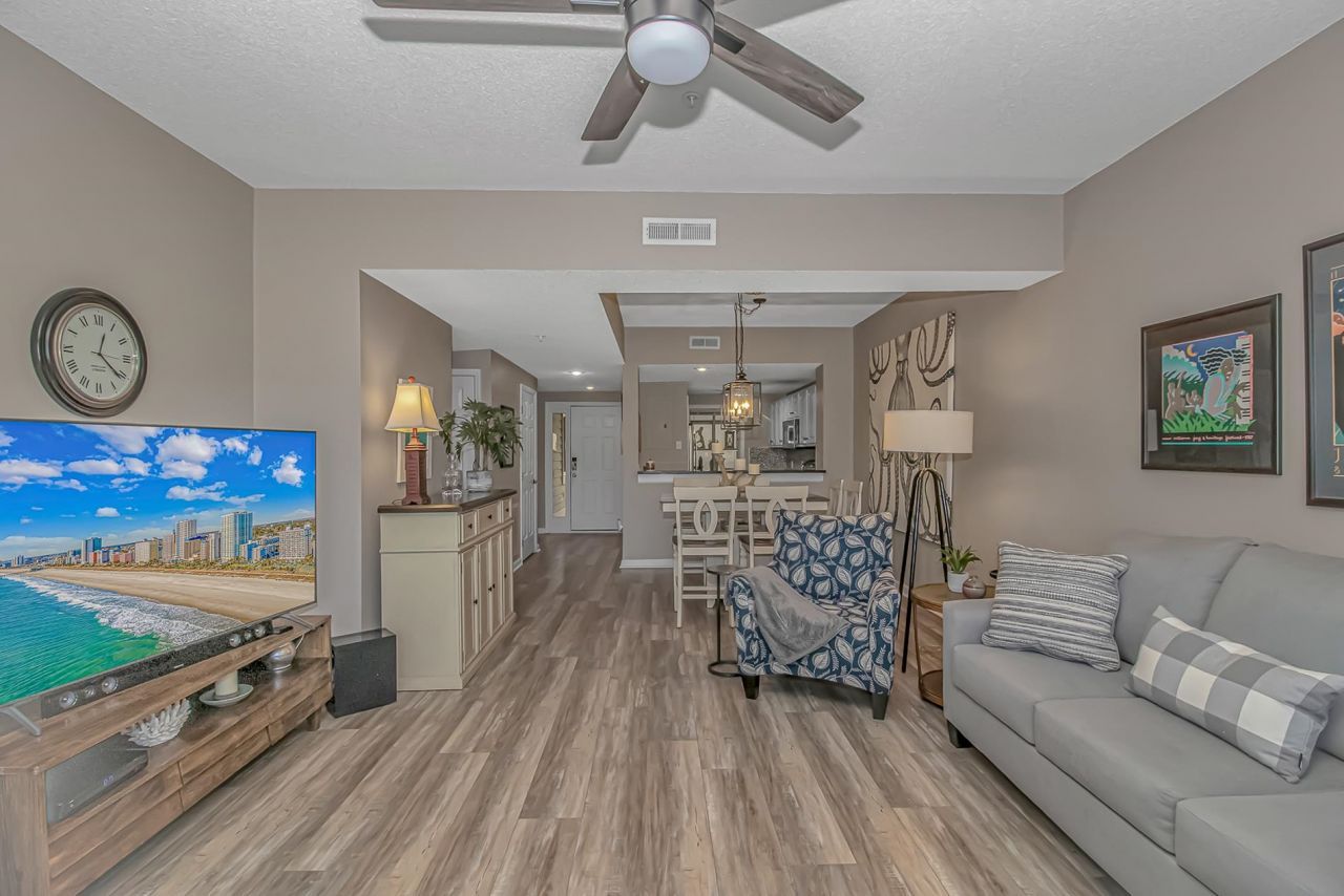 1401 Lighthouse Dr. Photo 5