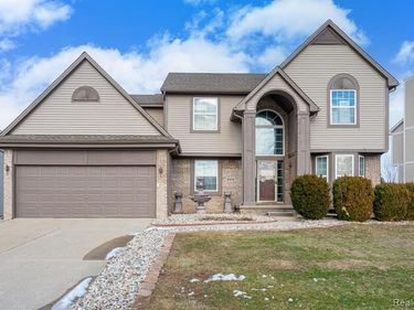 8406 Sherwood Drive, Grand Blanc Twp, MI 48439