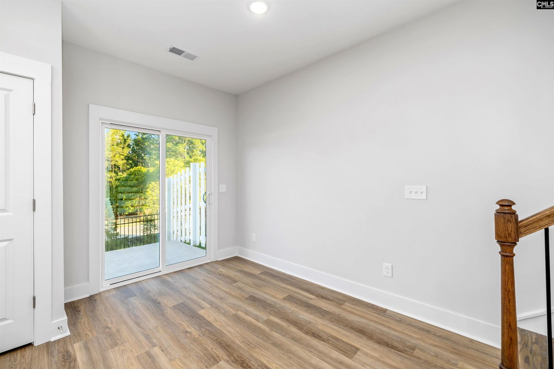 6 Fawn Spot Court Photo 9