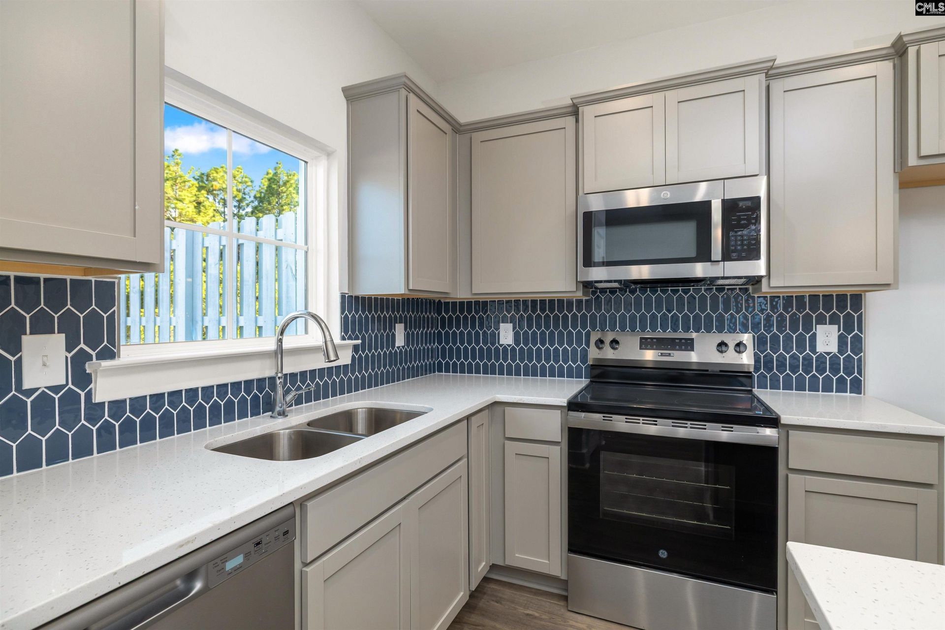 8 Fawn Spot Court Photo 4