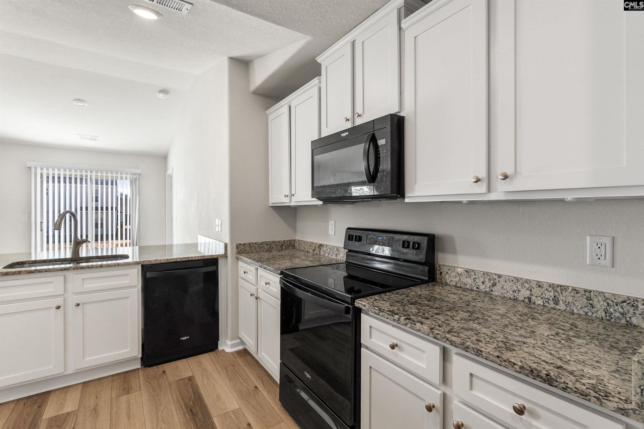 1323 Clemons Lane  Photo 10