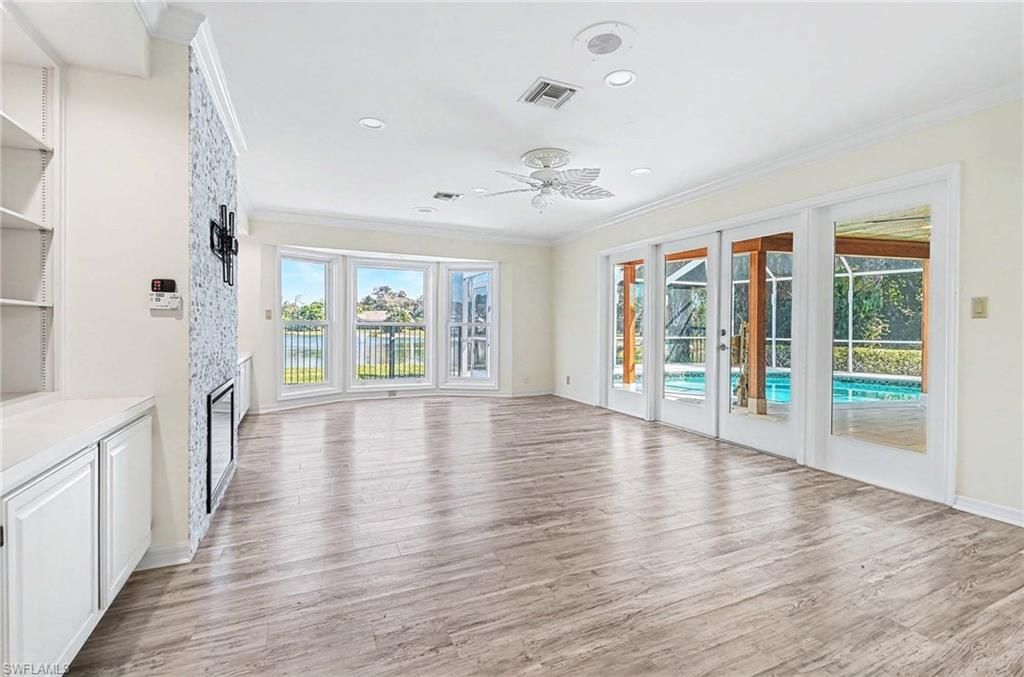 740 Bald Eagle Dr, Unit 40, Naples, FL 34105 Photo