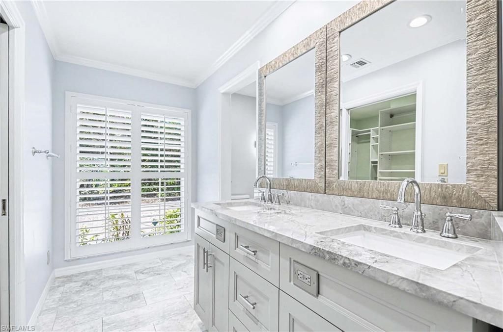 740 Bald Eagle Dr, Unit 40, Naples, FL 34105 Photo