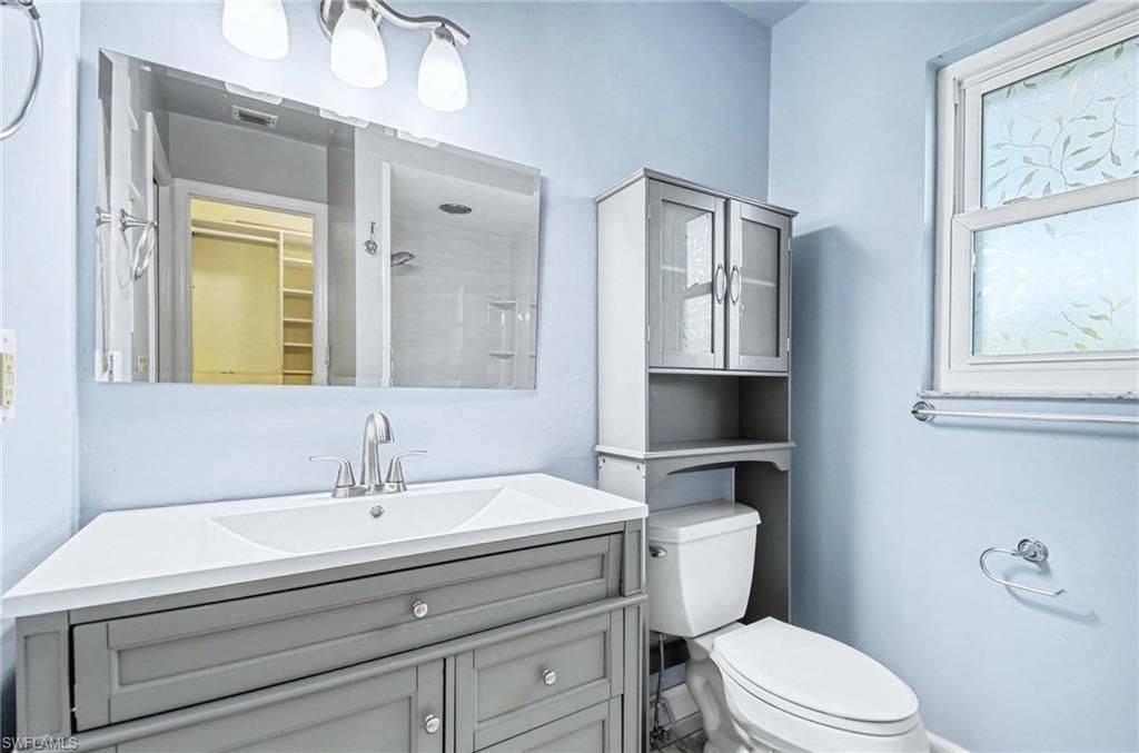 740 Bald Eagle Dr, Unit 40, Naples, FL 34105 Photo