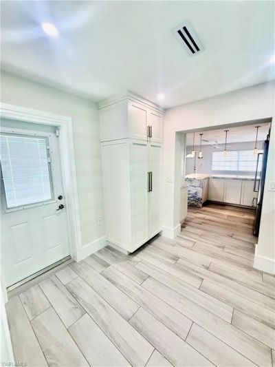 733 Pine Cone Ln, Naples, FL 34104 Photo