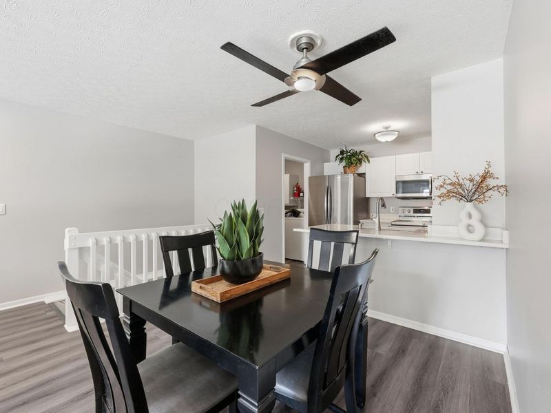 5698 Blendon Place Drive, Unit 74E, Columbus, OH 43230 Photo 10