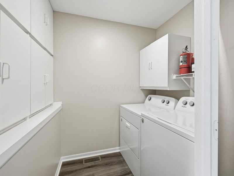 5698 Blendon Place Drive, Unit 74E, Columbus, OH 43230 Photo 14