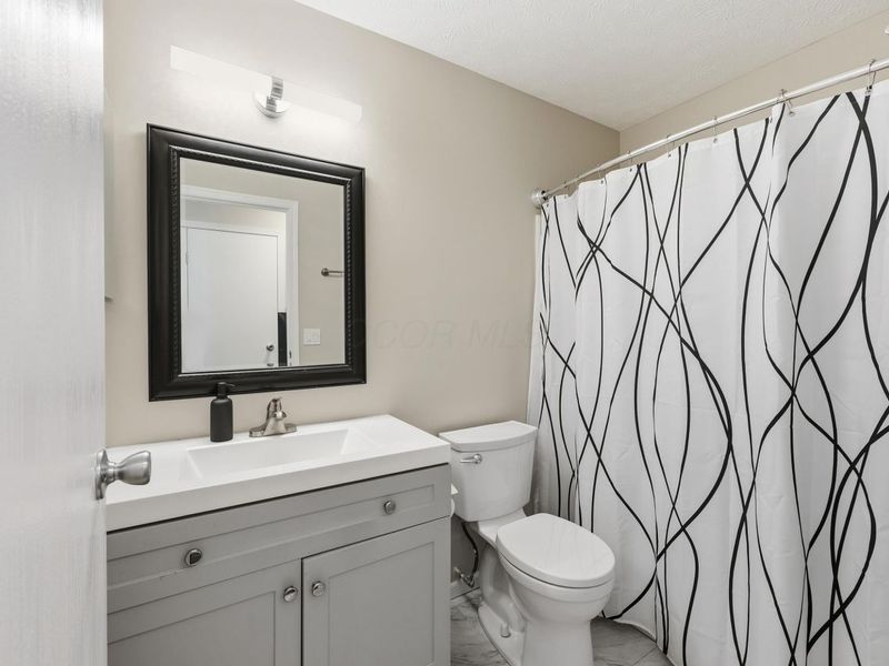 5698 Blendon Place Drive, Unit 74E, Columbus, OH 43230 Photo 20