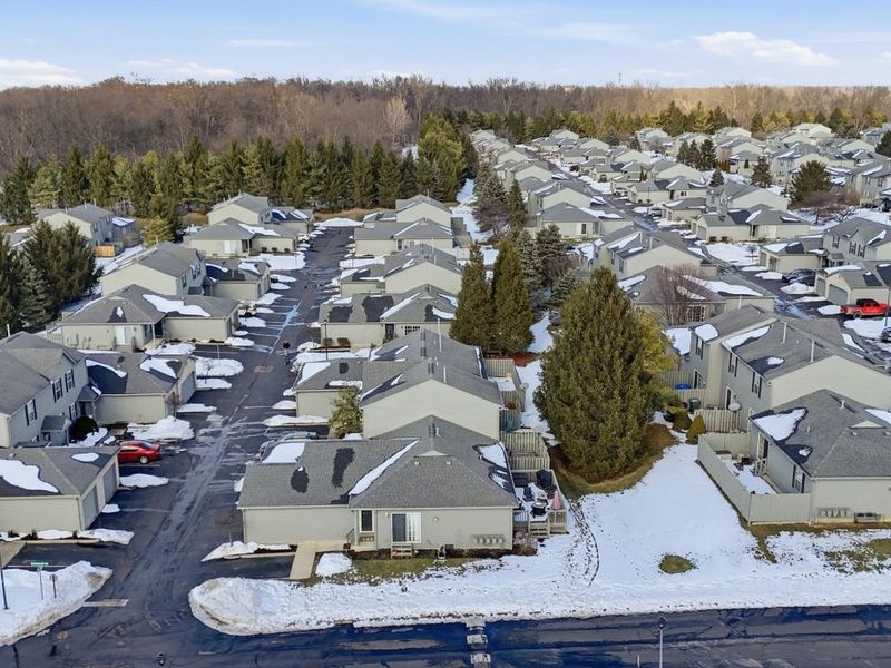 5698 Blendon Place Drive, Unit 74E, Columbus, OH 43230 Photo 30