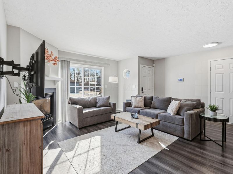 5698 Blendon Place Drive, Unit 74E, Columbus, OH 43230 Photo 9