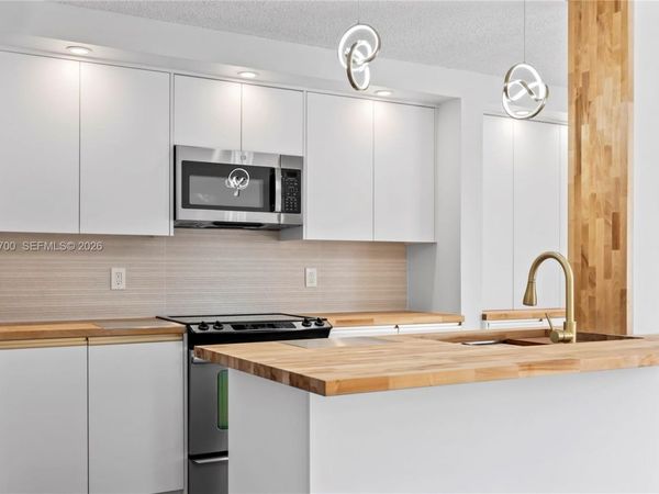 7511 S Oriole Blvd , Unit 201, Delray Beach, FL 33446