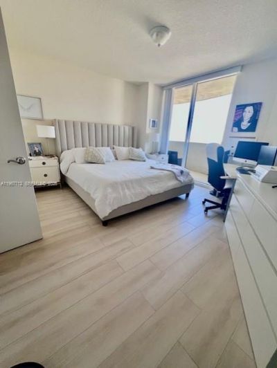 19501 W Country Club Dr, Unit 2611, Aventura, FL 33180 Photo