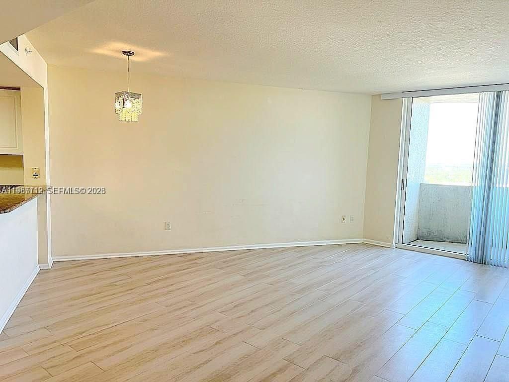 19501 W Country Club Dr, Unit 2611, Aventura, FL 33180 Photo