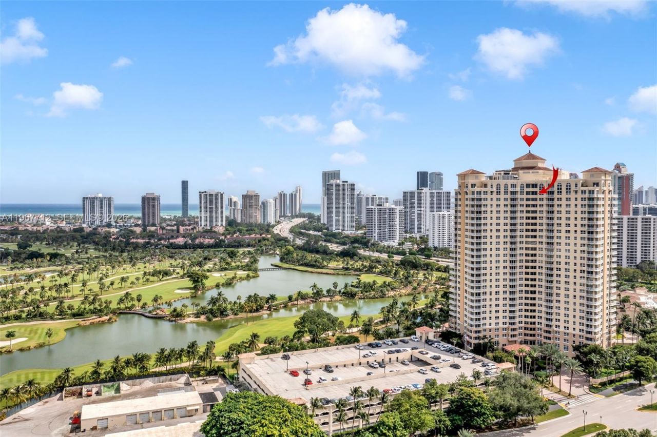 19501 W Country Club Dr, Unit 2611, Aventura, FL 33180 Photo