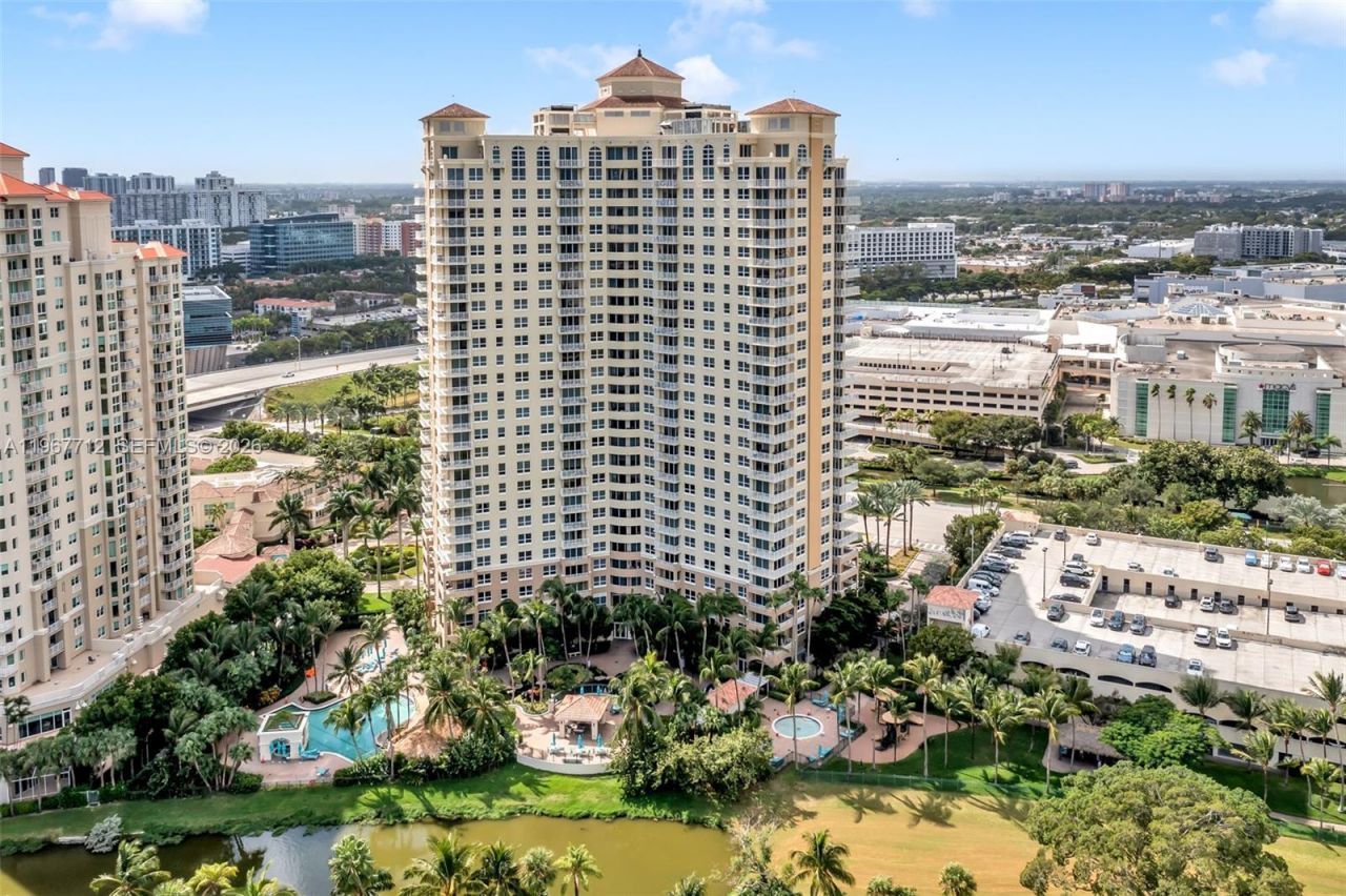 19501 W Country Club Dr, Unit 2611, Aventura, FL 33180 Photo