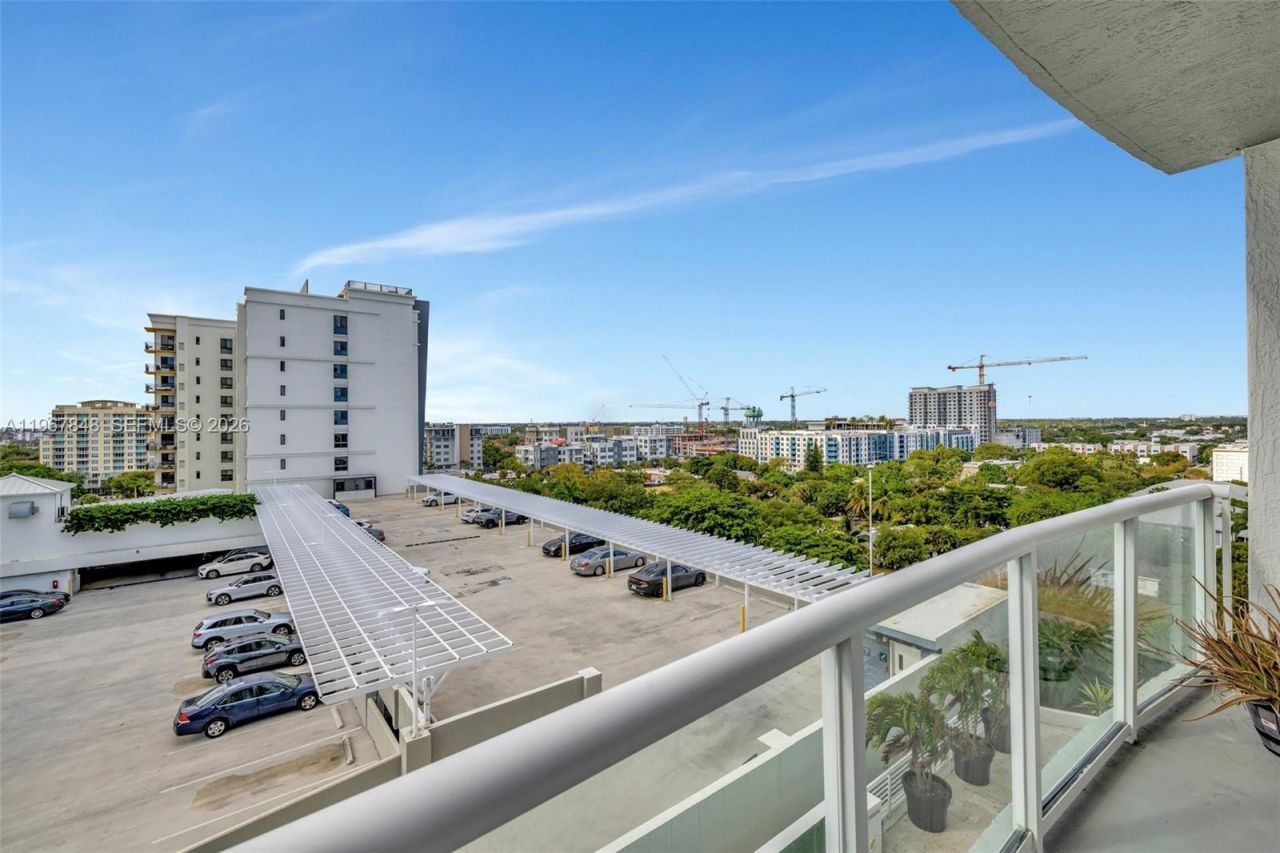 315 NE 3rd Ave, Unit 902, Fort Lauderdale, FL 33301 Photo