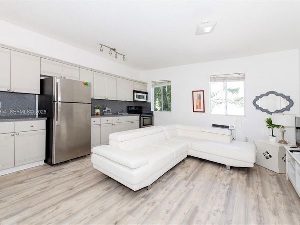 820 Euclid Ave , Unit 308, Miami Beach, FL 33139