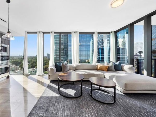 1451 Brickell Ave, Unit 1406, Miami, FL 33131