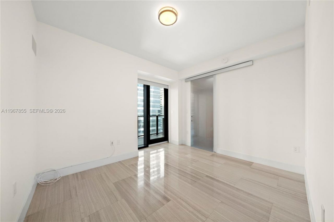 1451 Brickell Ave, Unit 1406, Miami, FL 33131 Photo