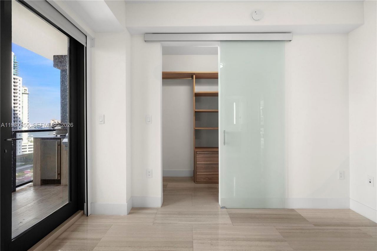 1451 Brickell Ave, Unit 1406, Miami, FL 33131 Photo