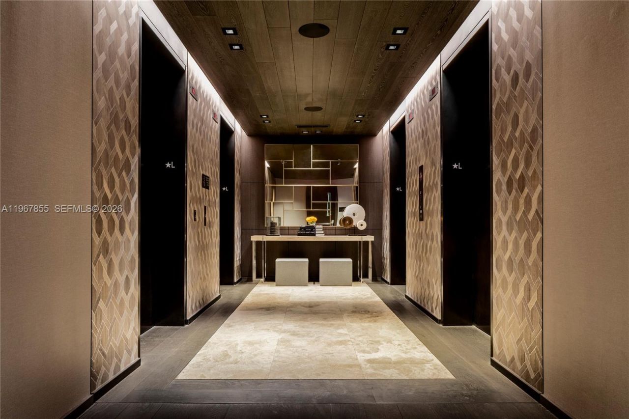 1451 Brickell Ave, Unit 1406, Miami, FL 33131 Photo