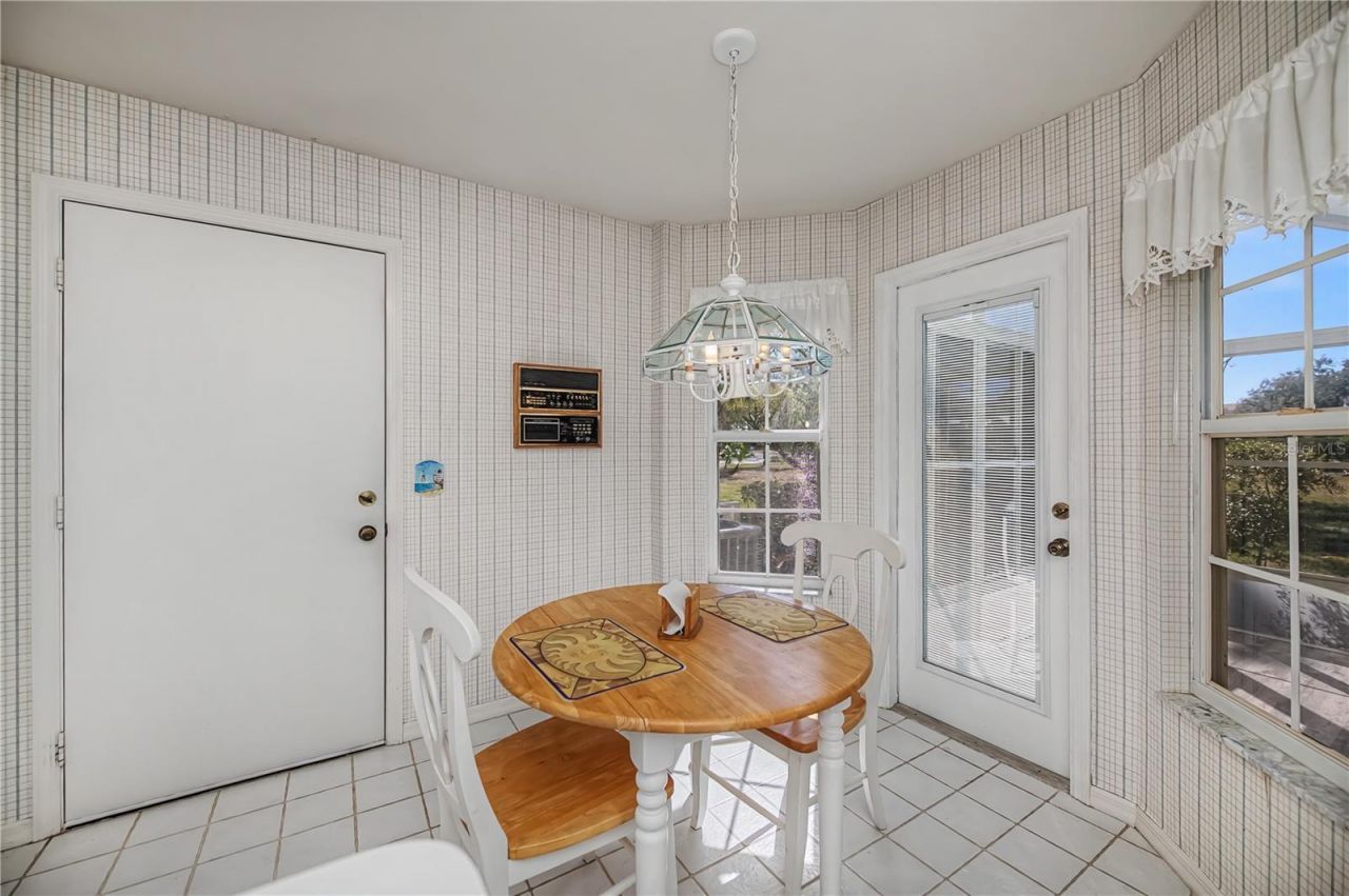 711 Brightside Crescent Drive, Venice, FL 34293 Photo